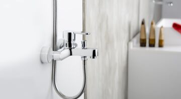 Adell Lento Banyo  Bataryası - Parlak Krom